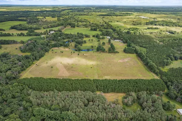 41.95 +/- Acres County Road Y, Montello, WI 53949