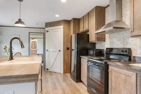 N5709 County Road Y, Montello, WI 53949