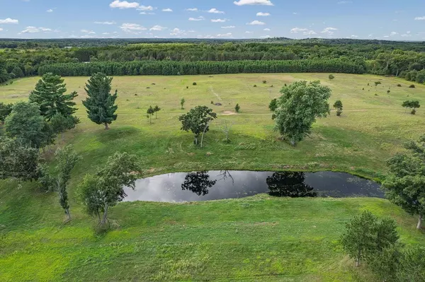 41.95 +/- Acres County Road Y, Montello, WI 53949