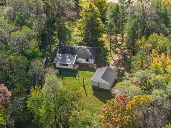 128 State Road 23, Briggsville, WI 53920