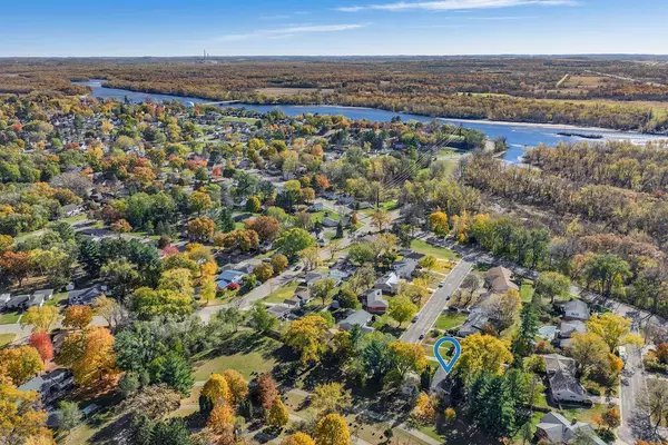 313 Bluff View Court, Portage, WI 53901