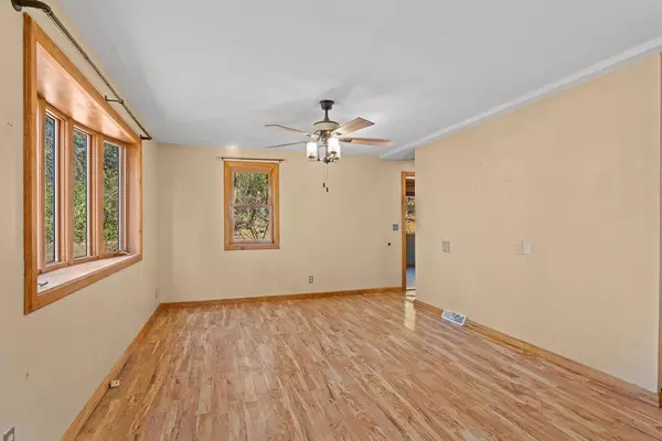 N7726 Wendlick Road, Pardeeville, WI 53954