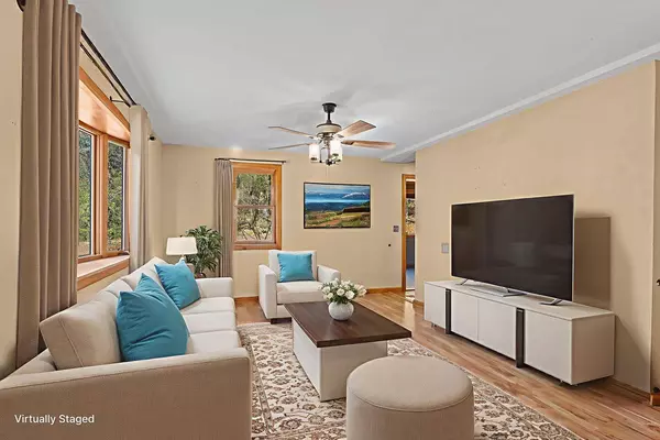 N7726 Wendlick Road, Pardeeville, WI 53954