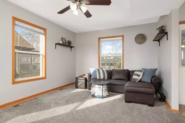 1510 Sheridan AVE N, Minneapolis, MN 55411