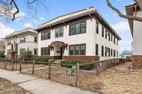 3542 Garfield AVE #3, Minneapolis, MN 55408