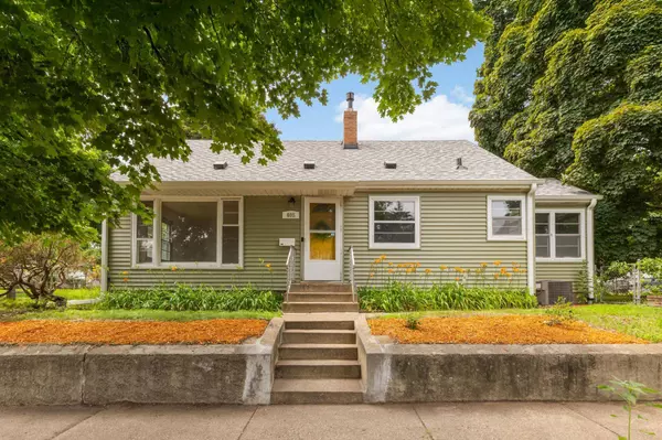 605 Griggs ST N, Saint Paul, MN 55104