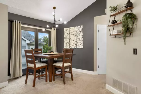 11282 50th PL N, Plymouth, MN 55442