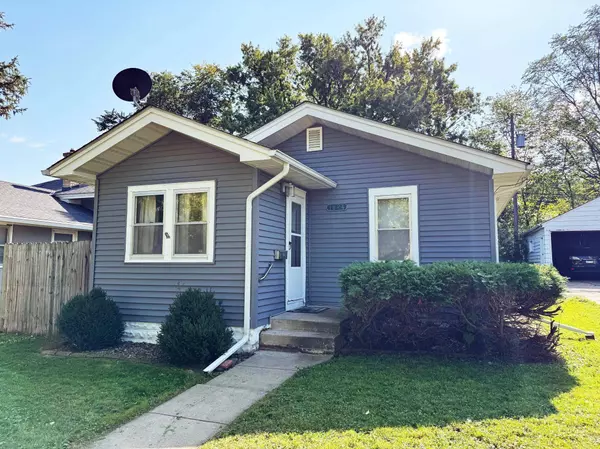 1824 Sims AVE, Saint Paul, MN 55119