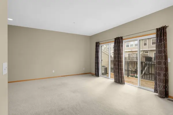 2441 121st CIR NE #C, Minneapolis, MN 55449