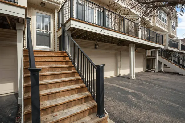 2441 121st CIR NE #C, Minneapolis, MN 55449