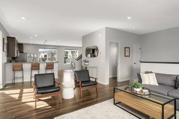 8173 Central Park WAY N, Osseo, MN 55369