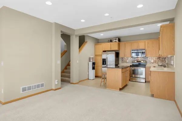 2441 121st CIR NE #C, Minneapolis, MN 55449