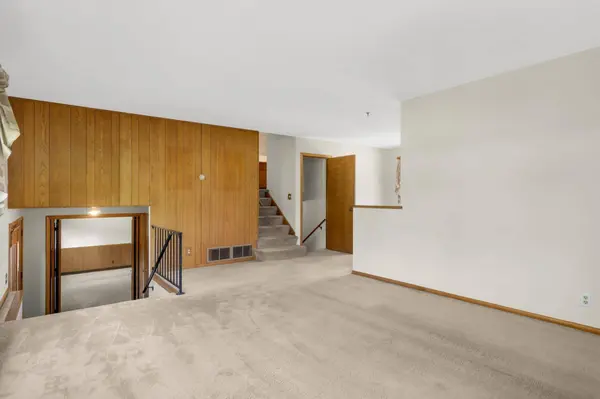 6751 Madison ST NE, Minneapolis, MN 55432