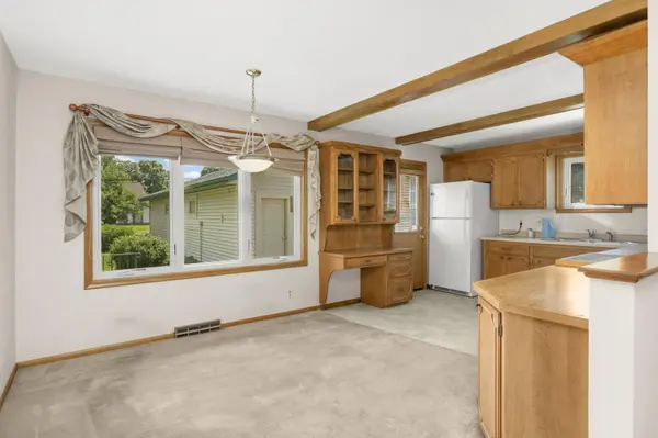 6751 Madison ST NE, Minneapolis, MN 55432