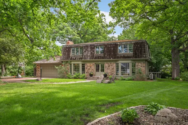 2919 Troy LN N, Minneapolis, MN 55447