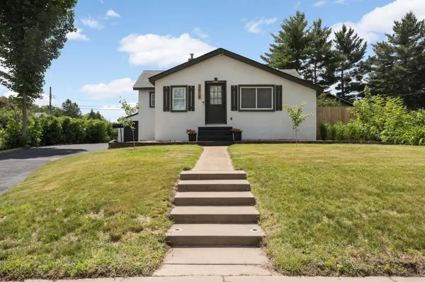 2618 South AVE E, Saint Paul, MN 55109