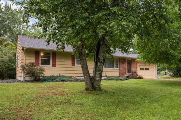 218 W Park RD, Hopkins, MN 55343