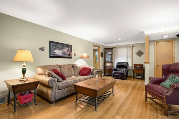 218 W Park RD, Hopkins, MN 55343