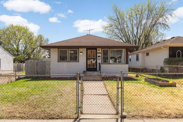 1000 Hubbard AVE, Saint Paul, MN 55104