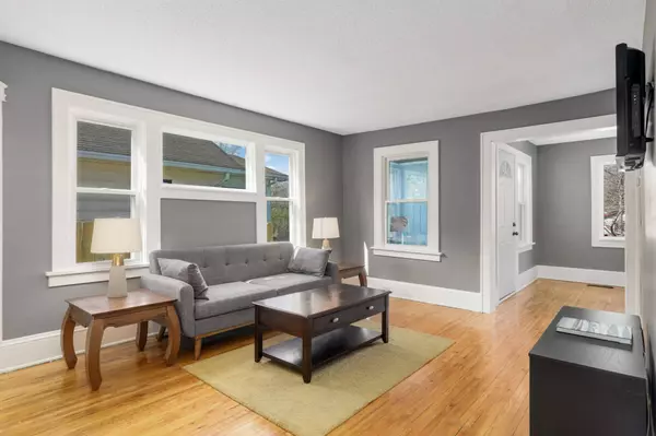 4125 6th ST NE, Columbia Heights, MN 55421