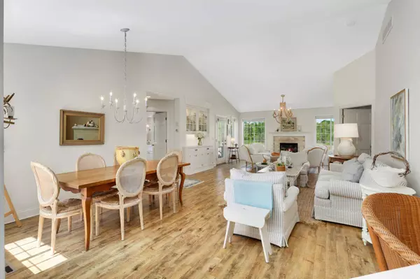 9179 Larkspur Glade, Maple Grove, MN 55311