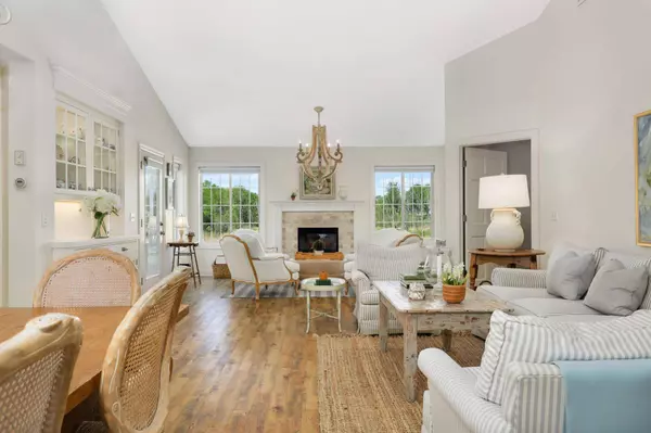 9179 Larkspur Glade, Maple Grove, MN 55311