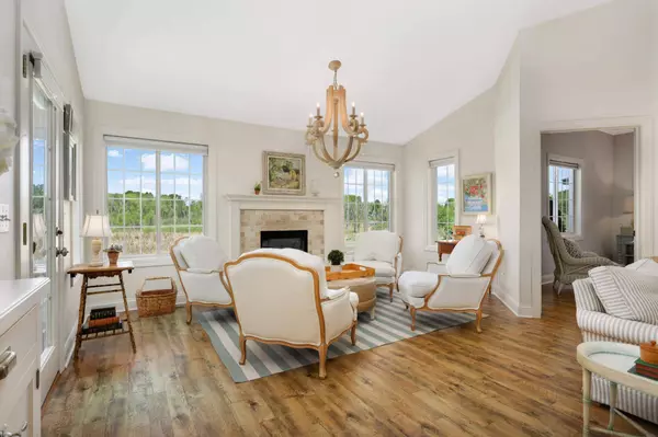 9179 Larkspur Glade, Maple Grove, MN 55311