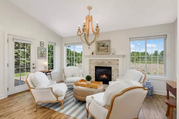 9179 Larkspur Glade, Maple Grove, MN 55311