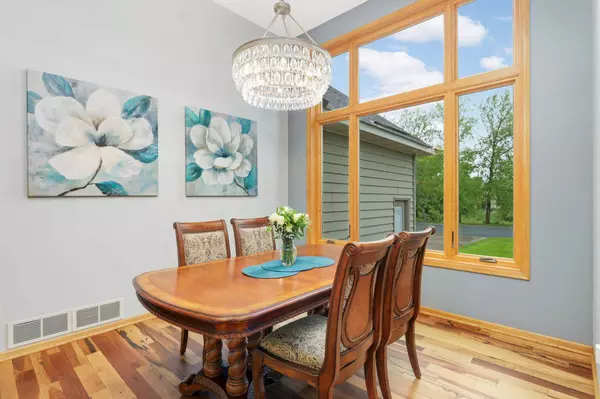 2235 Arthur CT, Lino Lakes, MN 55038