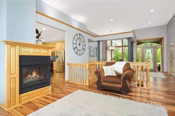 2235 Arthur CT, Lino Lakes, MN 55038