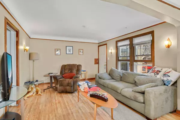 5044 Bloomington AVE S, Minneapolis, MN 55417