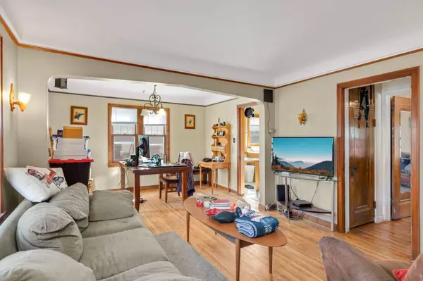 5044 Bloomington AVE S, Minneapolis, MN 55417