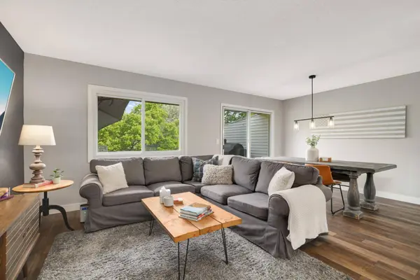 4119 Sylvia LN S, Shoreview, MN 55126