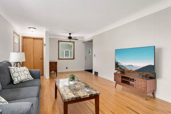 6719 Ewing AVE N, Brooklyn Center, MN 55429