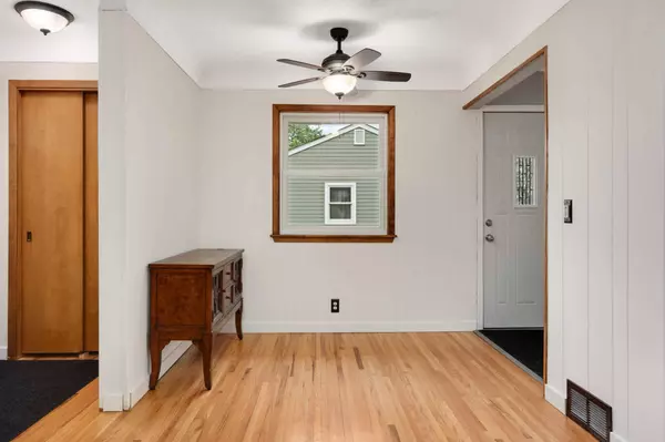 6719 Ewing AVE N, Brooklyn Center, MN 55429