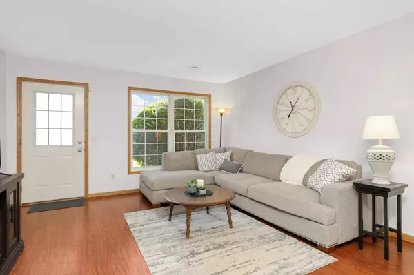 5055 149th ST N #2, Hugo, MN 55038