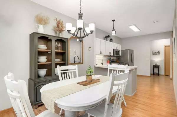 7877 Oak CT, Lino Lakes, MN 55014