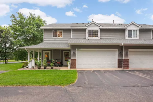 7877 Oak CT, Lino Lakes, MN 55014