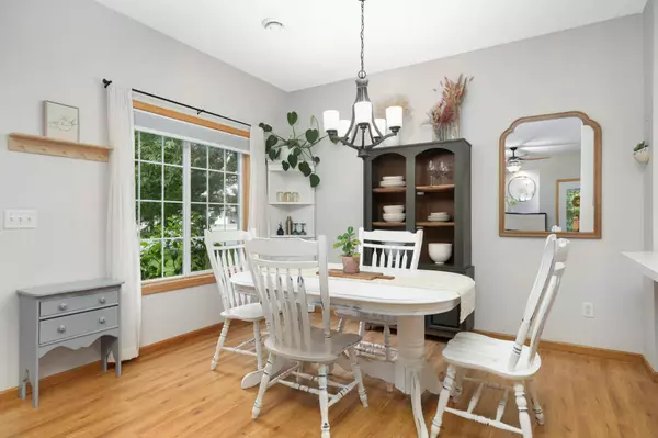 7877 Oak CT, Lino Lakes, MN 55014