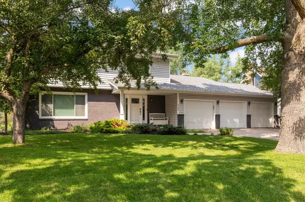 5793 Turtle Lake RD, Shoreview, MN 55126