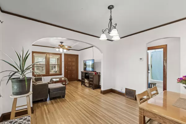 1751 Margaret ST, Saint Paul, MN 55106