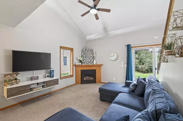 11245 Osage ST NW, Coon Rapids, MN 55433