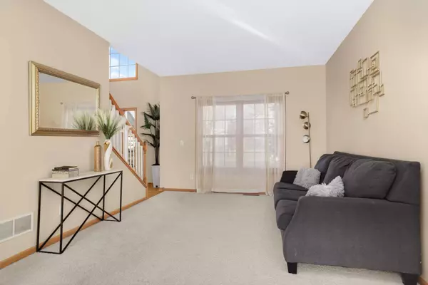 10114 Florida CIR N, Brooklyn Park, MN 55445