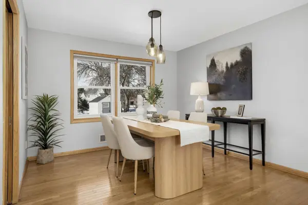 5245 Oxford ST N, Shoreview, MN 55126