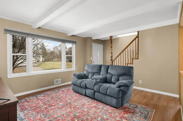 15 Circle DR, Circle Pines, MN 55014