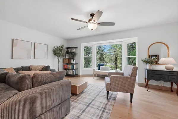 2 E Golden Lake RD, Circle Pines, MN 55014