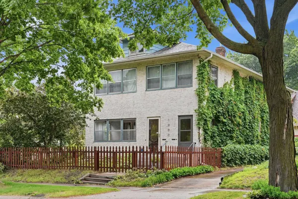 1900 Buchanan ST NE, Minneapolis, MN 55418