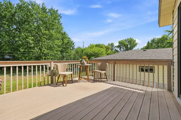 8106 Vincent AVE N, Brooklyn Park, MN 55444