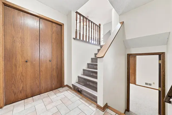 8106 Vincent AVE N, Brooklyn Park, MN 55444