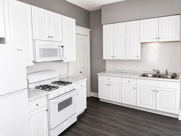 14 3rd ST NW, Faribault, MN 55021